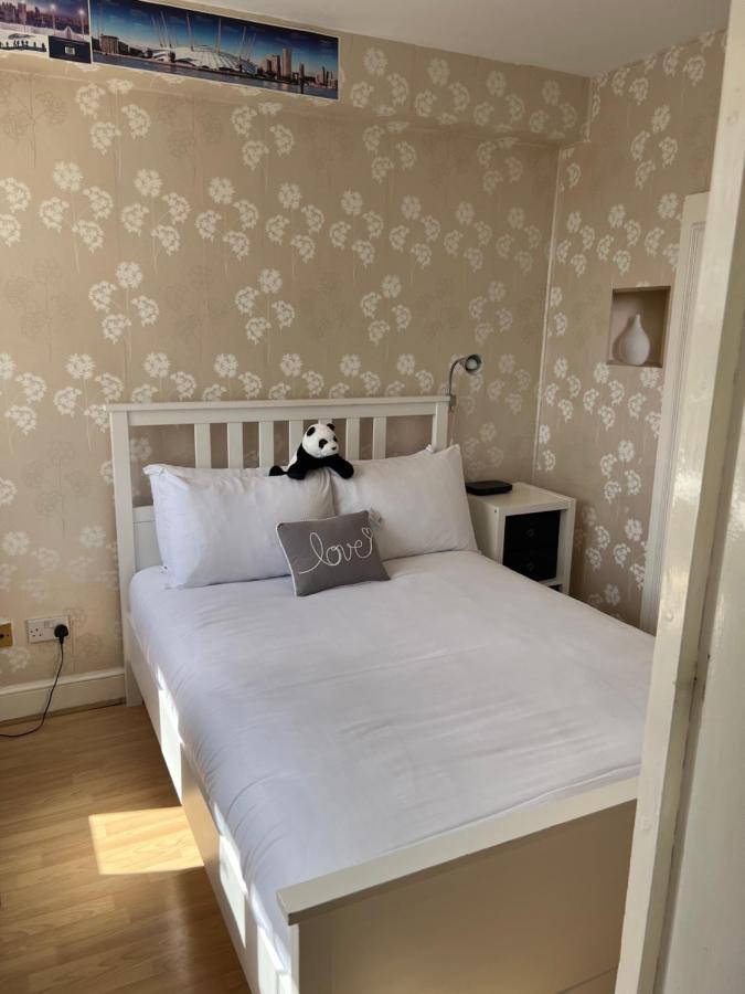 Super Located Studio In South Ken At Chelsea Cloister Londra Esterno foto